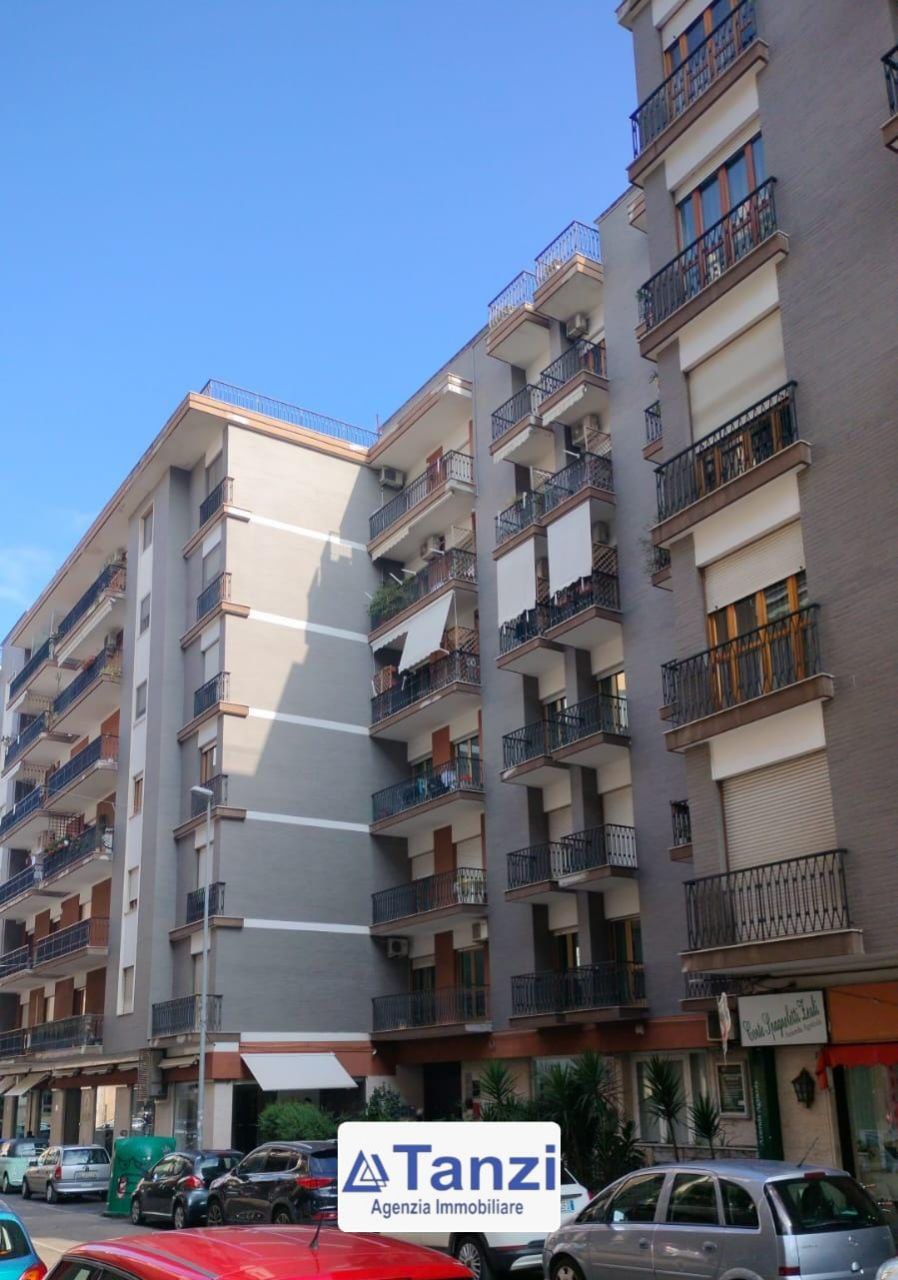 via Alvisi 3